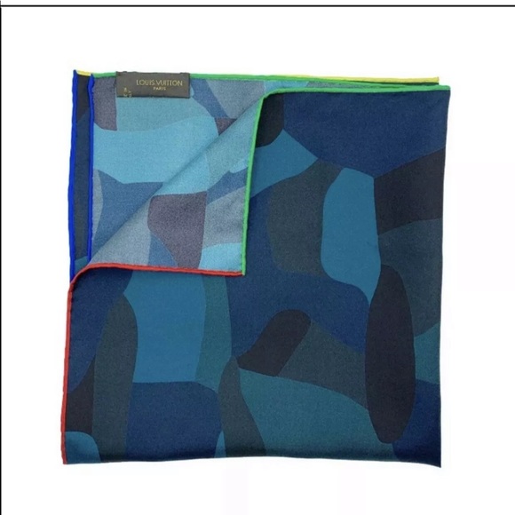 Louis Vuitton Silk Scarf Bandana Neck Scarf Camo - Picture 5 of 9